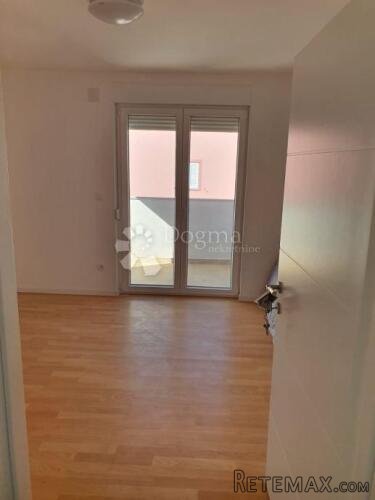APARTMAN S BAZENOM MALINSKA - 5