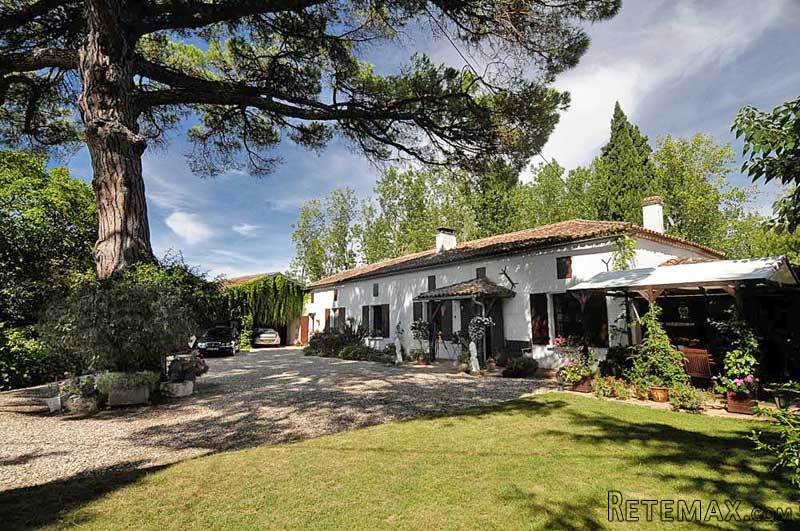 Attractive Farmhouse Plus Letting Gite..