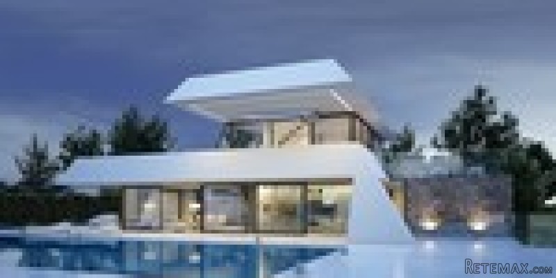 4 Bedrooms - Villa - Malaga - For Sale