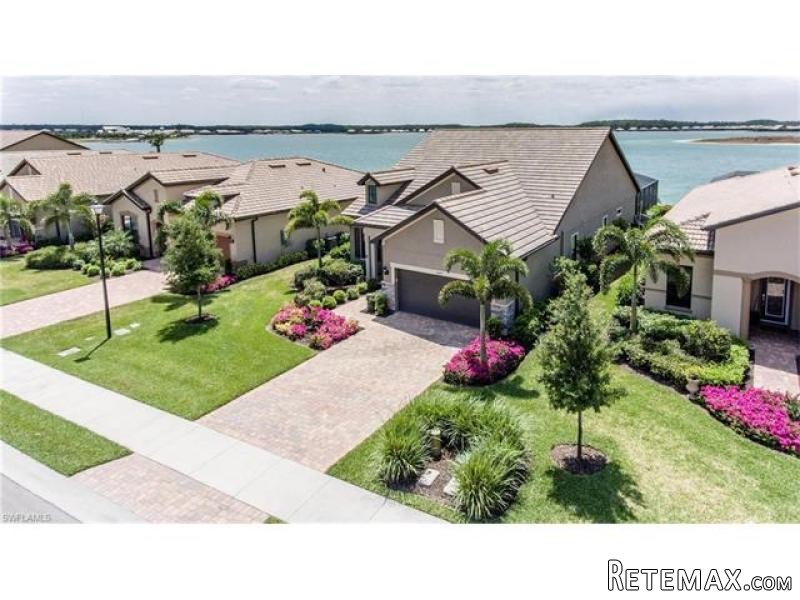 3 bedroom Residence For Sale: Estero.. - 2