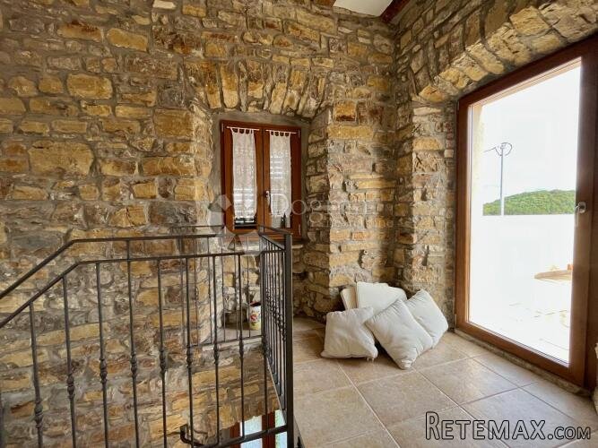 PREKRASNA KUĆA ZA ODMOR S PANORAMSKIM POGLEDOM - 8