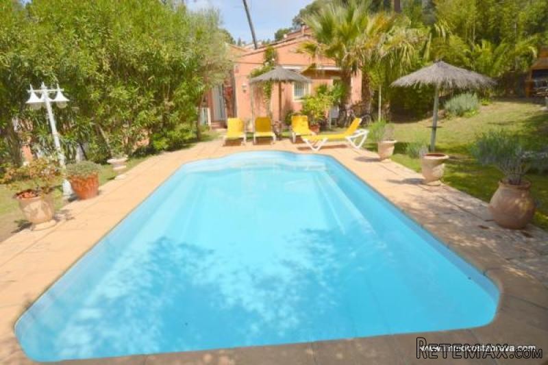 BEGUR: Exclusive detached house in..