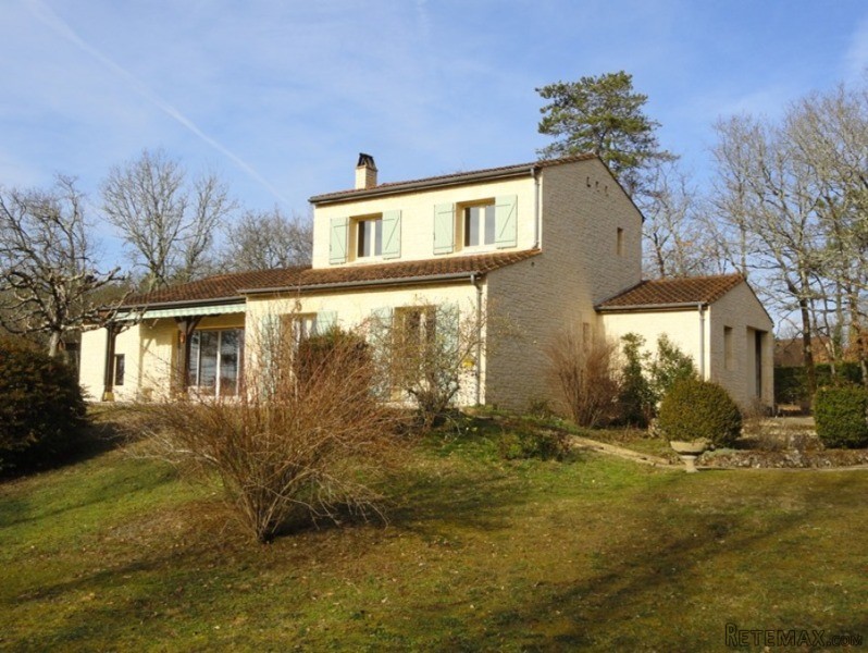 Villa Set Close To Beynac With Land..