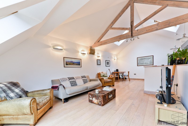Rivington Street EC2A - 2