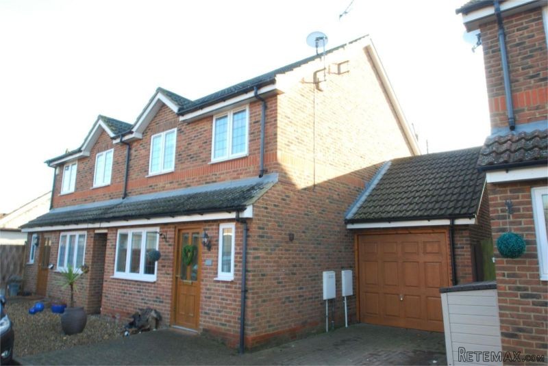 3 Bedroom Semi-Detached House - 2