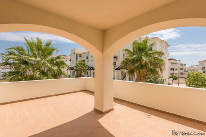 2 bedroom apartment for sale - 2