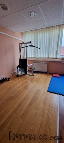 Samobor, centar, 428m2, 3 parking mjesta, 1. kat, lift - 9
