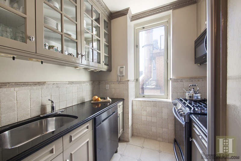2 bedroom Apartment For Sale: 524 EAST.. - 2
