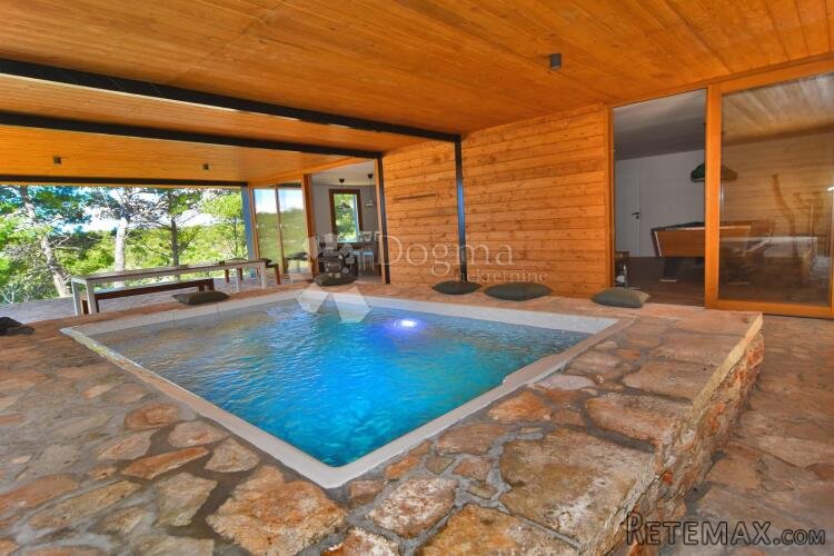 DUGI OTOK - MODERNA VILA 362 m2 BLIZU MORA - 10
