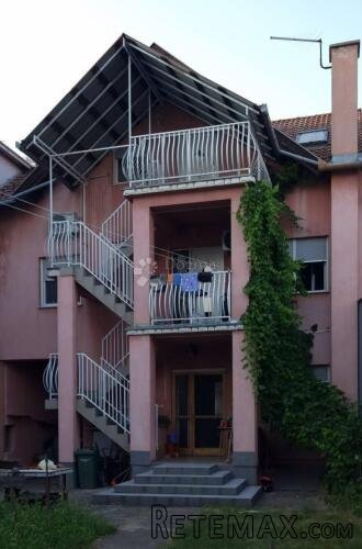 Elegantan stan na 1.katu 80m2!