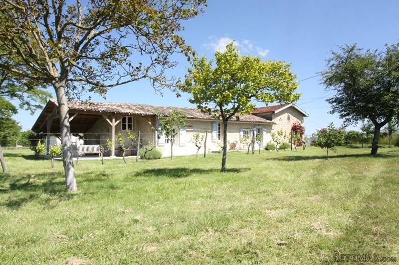 A Charming Stone Built Farmhouse.. - 2