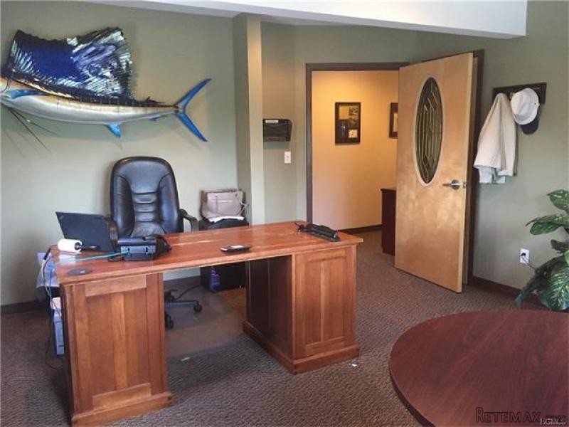 Commercial Property For Sale: 3204.. - 2