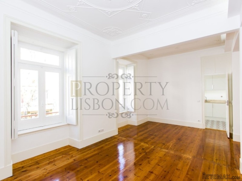 T3 Lisbon apartment for Sale, Conde.. - 2