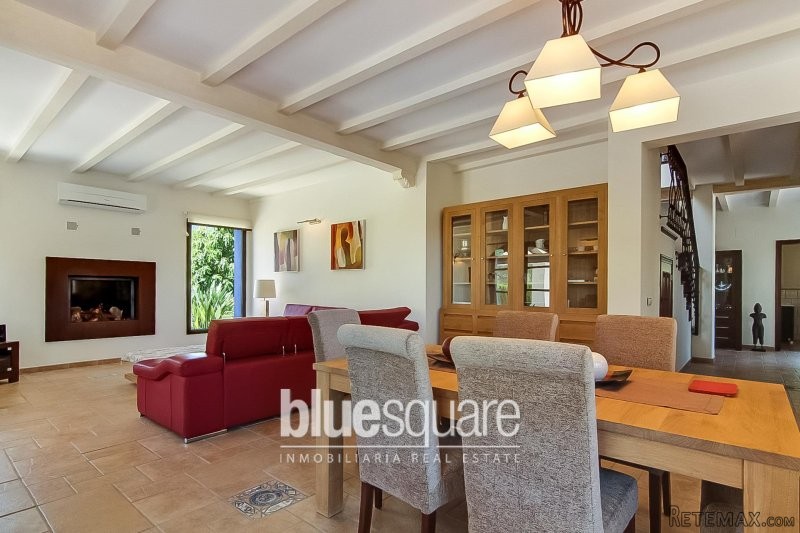 Luxury 5-bedroom villa in a quiet area - 2