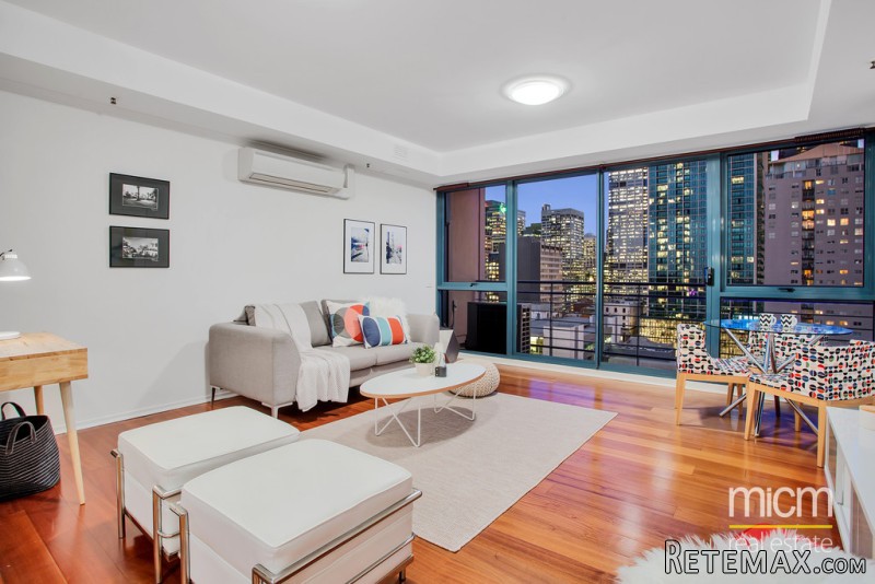 Spacious and Modern in Royal Flagstaff.. - 2