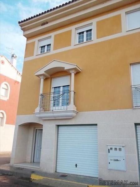Vivienda adosada en venta en..