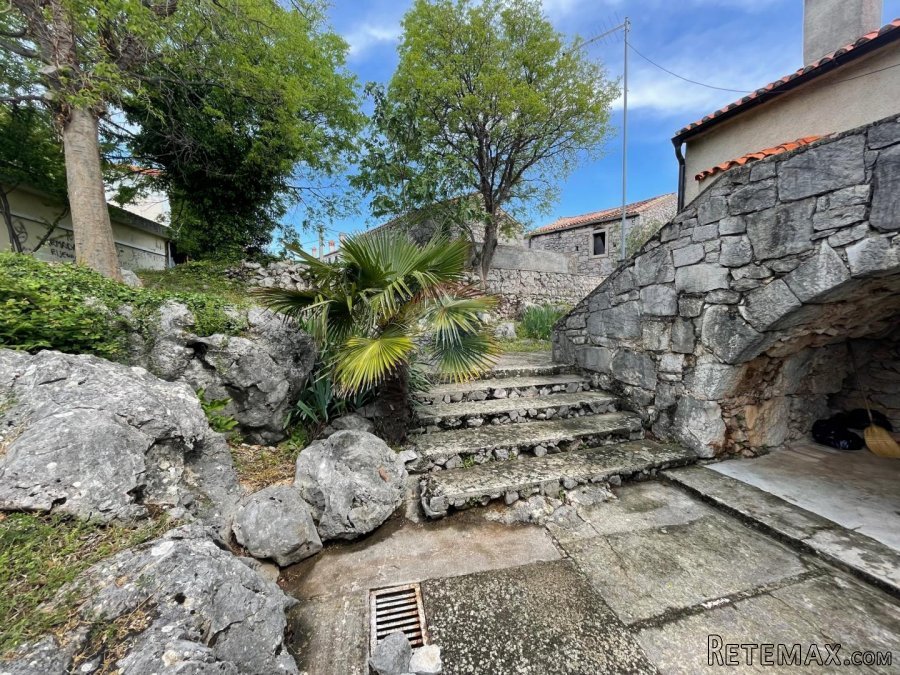 Krk, Kornić, kamena kuća 65 m2 s okućnicom 320 m2 - 6