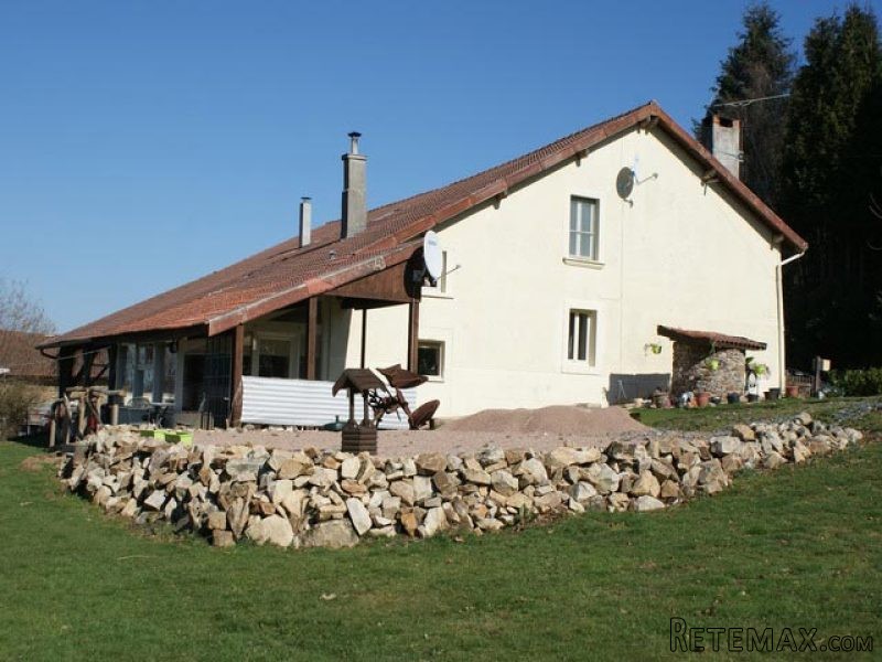 Recently Renovated 3/4 Bed Farmhouse..