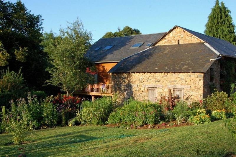 Country House with Swimming Pool - 2