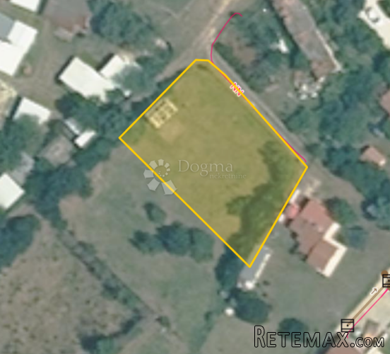 Investicijska prilika: 2 parcele u T2 zoni, 400 m od mora - 2