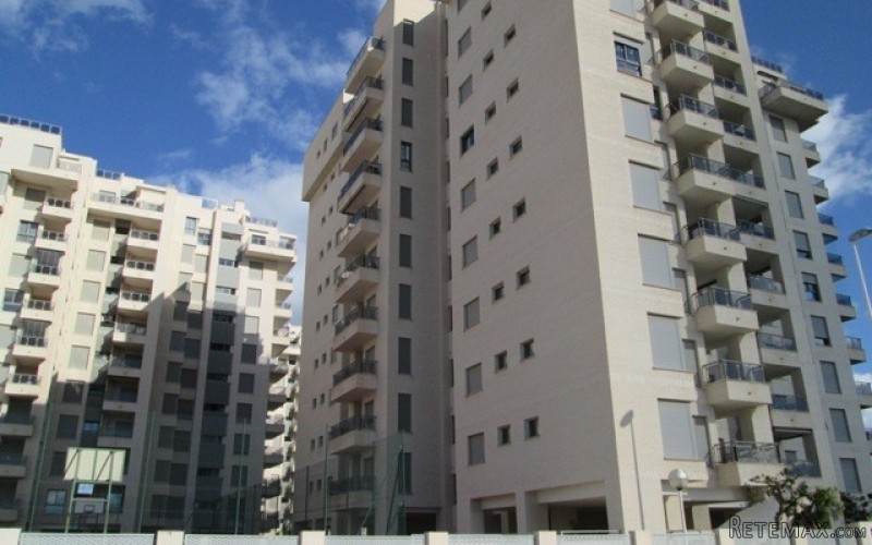 Resale · Apartment · Spain · Costa Bl..