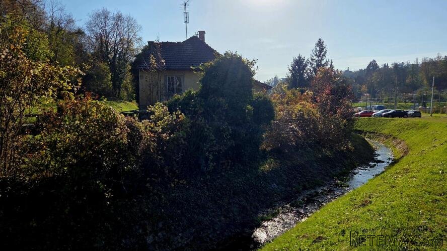Zagreb, Gračani | Kuća 169m2, građevinska dozvola i parking