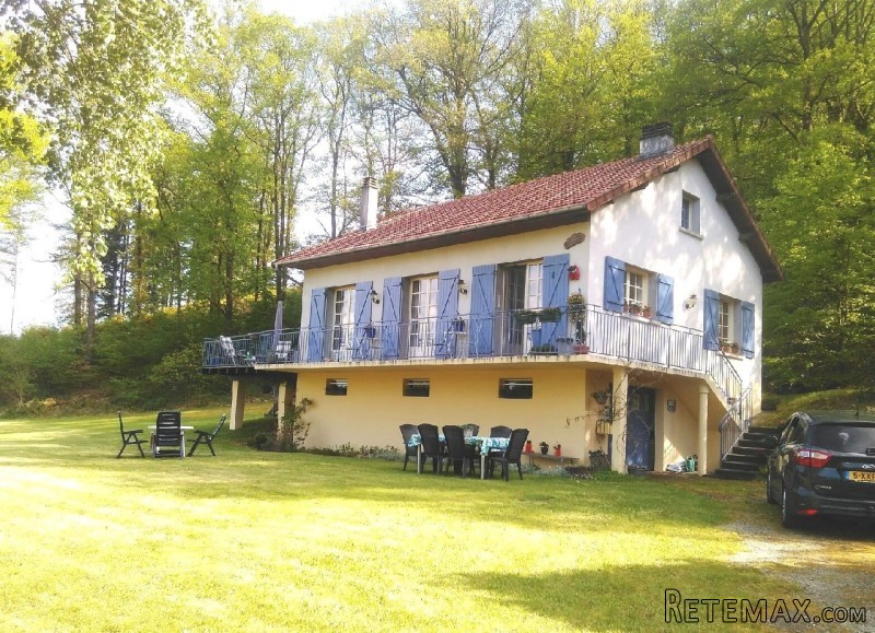 Superb Country House Near to Lake