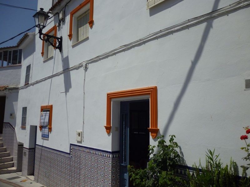 2 Bedrooms - Town House - Malaga - For..