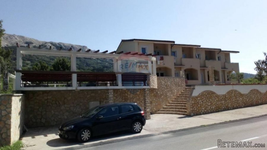 Baška - četiri nove kuće u nizu, 320m2, bazen - 2