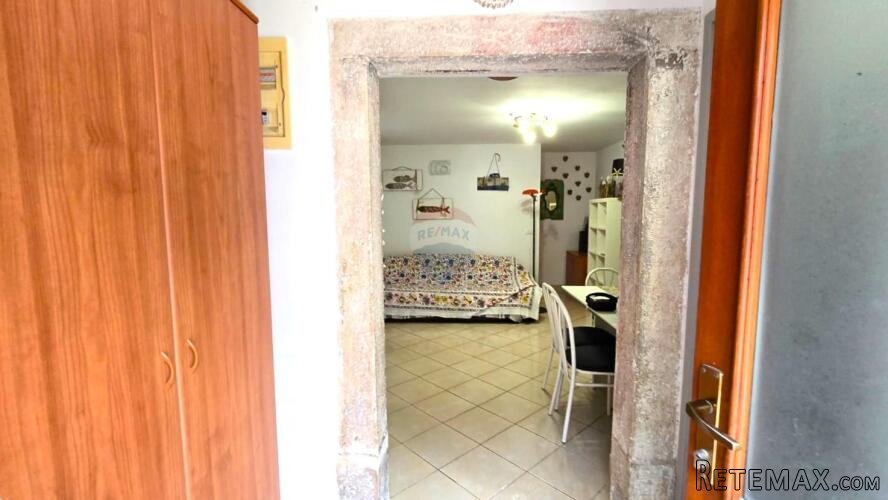 Istra, Rovinj, centar, mirna ulica, dva stana+vlastito dvori - 2