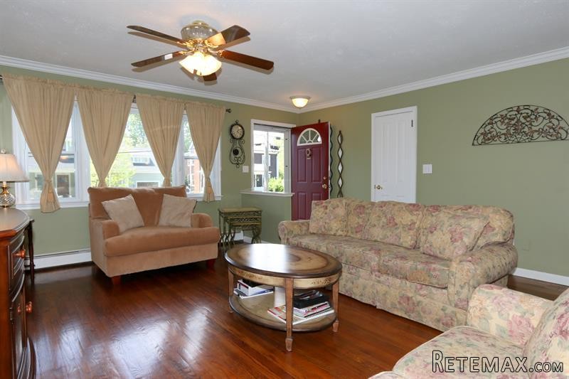 4 bedroom House For Sale: 105 Sunnyside.. - 2
