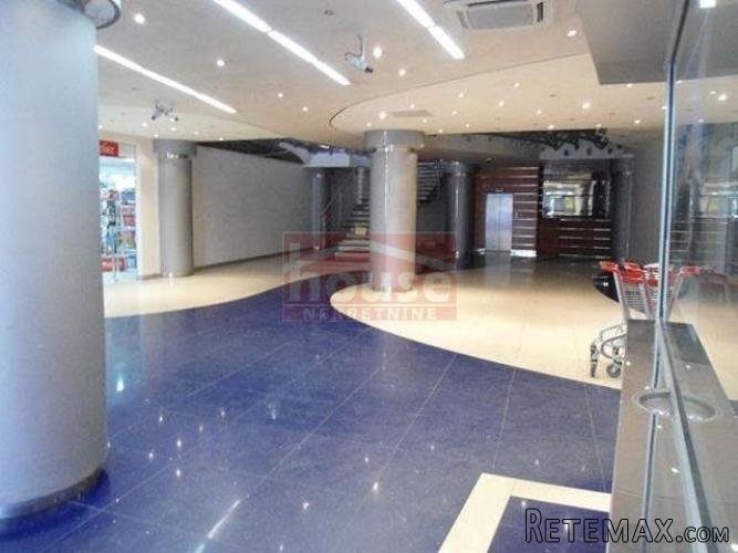 Agencijska oznaka lokala je 9107234, Novi Sad.. - 2