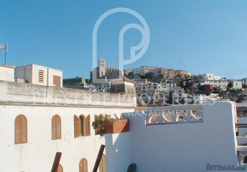 Duplex Apartment in La Marina Ibiza.. - 2