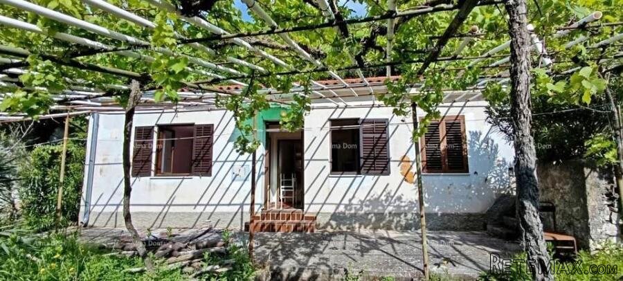 Na prodaju kuća – Raša - 3