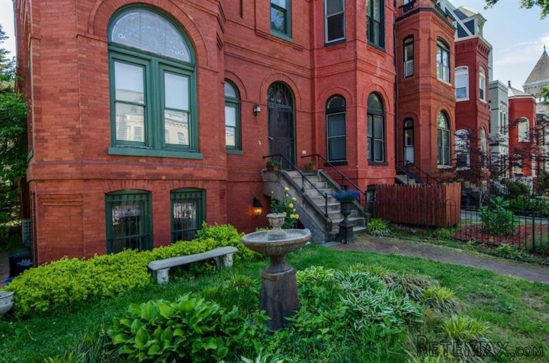 2 bedroom Town House For Sale: 1645..