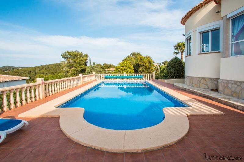 4 Bedroom Villa In Javea - 2
