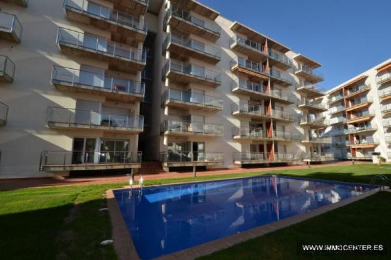 ROSES SANTA MARGARIDA: Nice apartment..