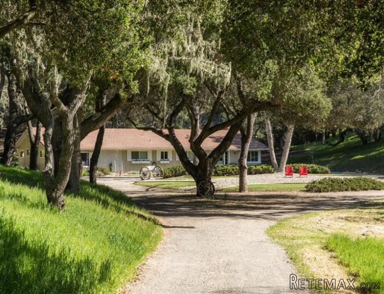 4 bedroom House For Sale: 4140 Oak View..