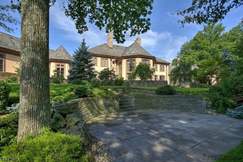 7 bedroom Detached House For Sale: 222.. - 2
