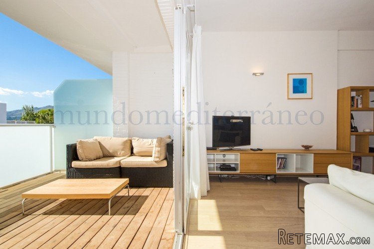 Very spacious penthouse which can be found just off of the.. - 2