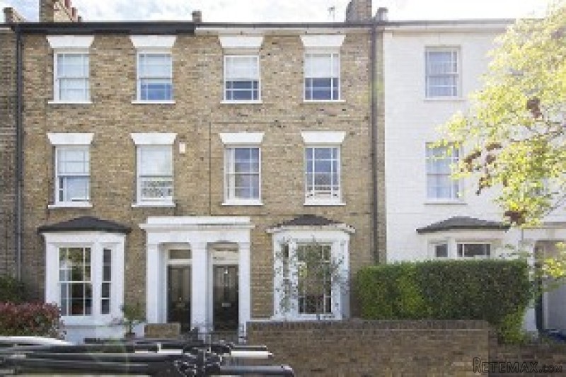4 Bedroom House, Freehold