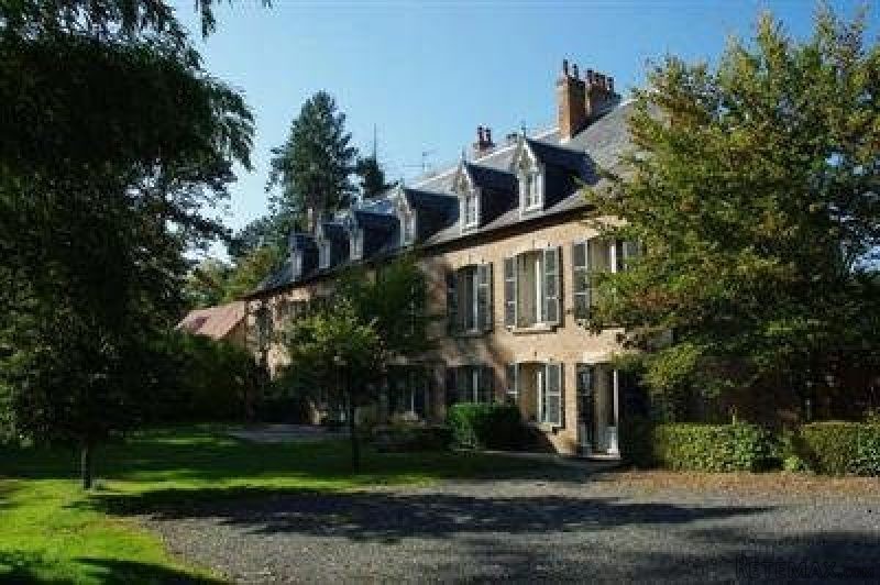 9 Bedrooms - House - Bourgogne - For..