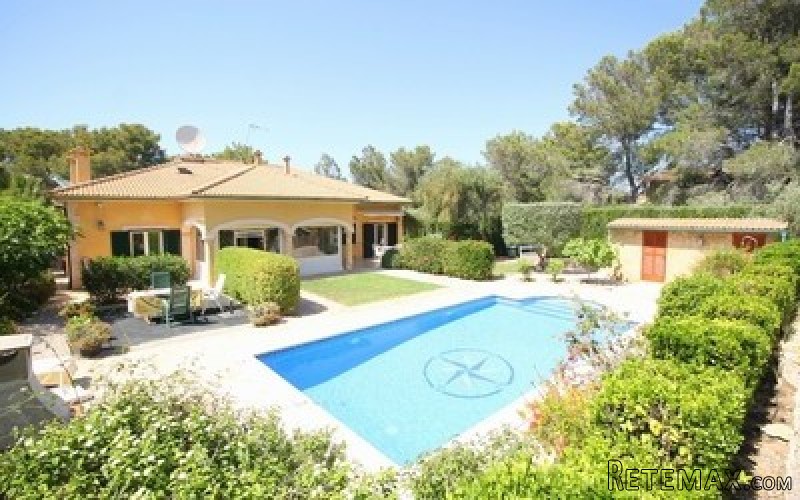 5 bedroom house for sale with a lovely..