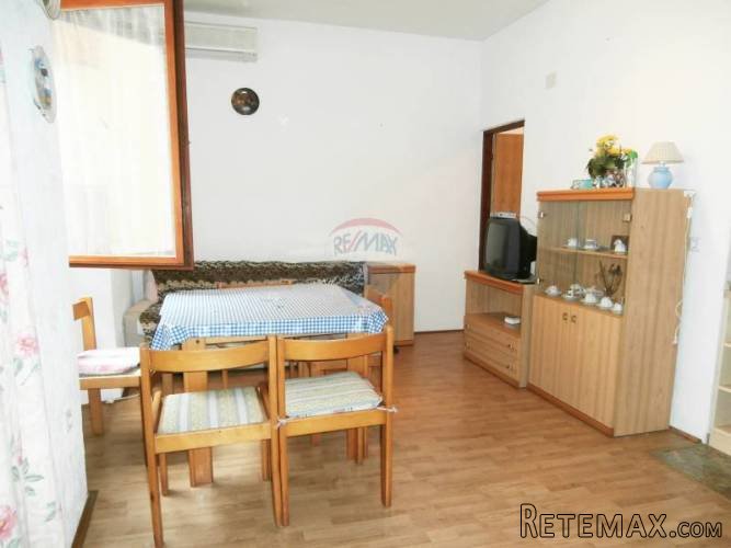 VRSAR- stan u centru grada - 2