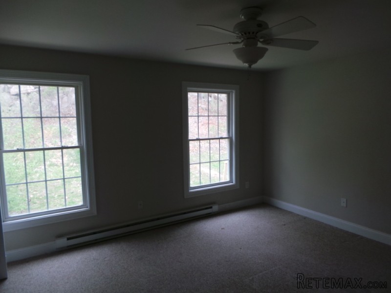 25 Platoz Dr Uncasville, CT, 06382 New.. - 2