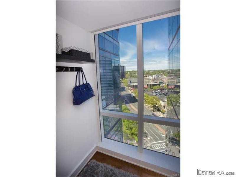 2 bedroom House For Sale: 5 Renaissance.. - 2