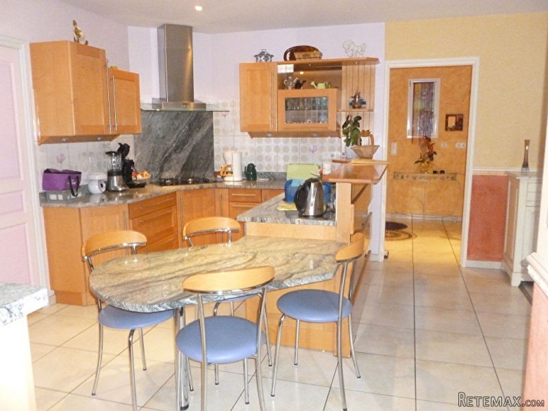 Nice Detached House on Good Plot - 2