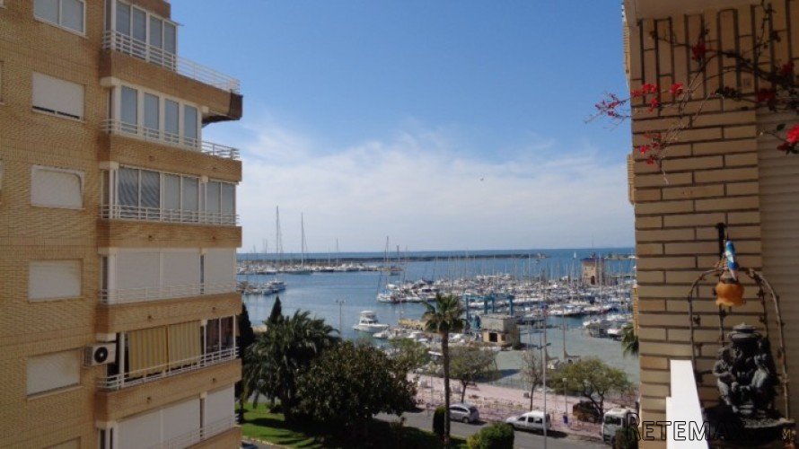 Apartamento en 4 planta con vistas laterales al mar y al.. - 2