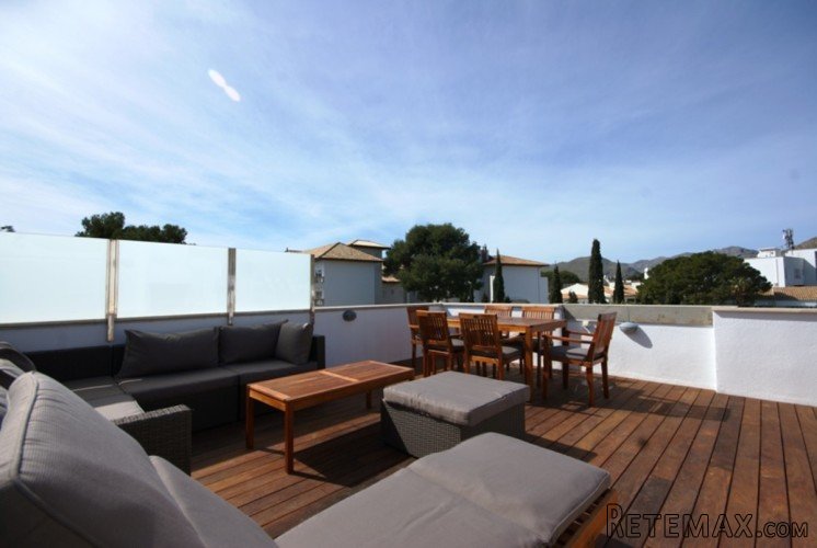 Luxurious penthouse just at the back of the Hotel Illa.. - 2