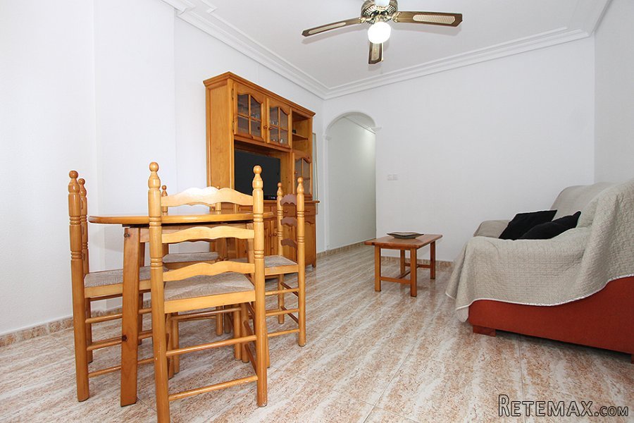 Apartamento a tan solo 250m2 de la playa de La Mata. En.. - 3